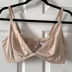 VICTORIA’S SECRET VS Incredible Unlined Plunge Nude Bra 38DD NWOT